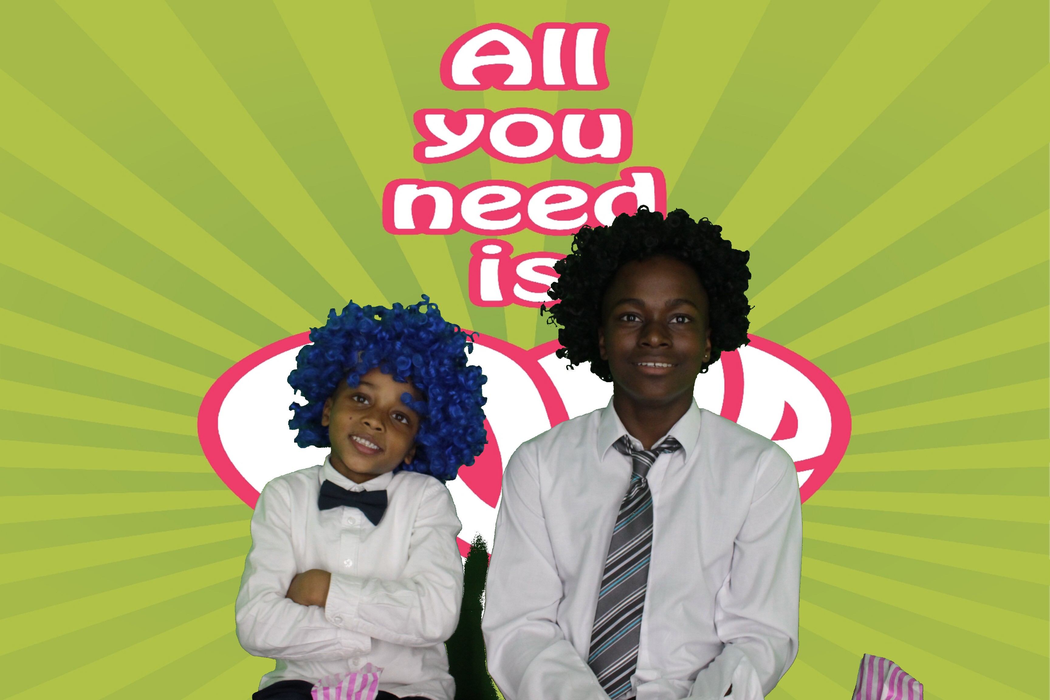 Mr & Mrs Ryan | View more photos from the event at gallery.myphotoboothexperience.co.uk/u/MyPhotoBoothExperienceLtd/Mr-Mrs-Ryan